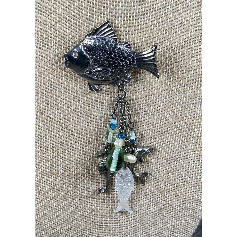 Vintage Fish Brooch Pin Silver Tone With Faux Pearls Glass Dangle Drop
